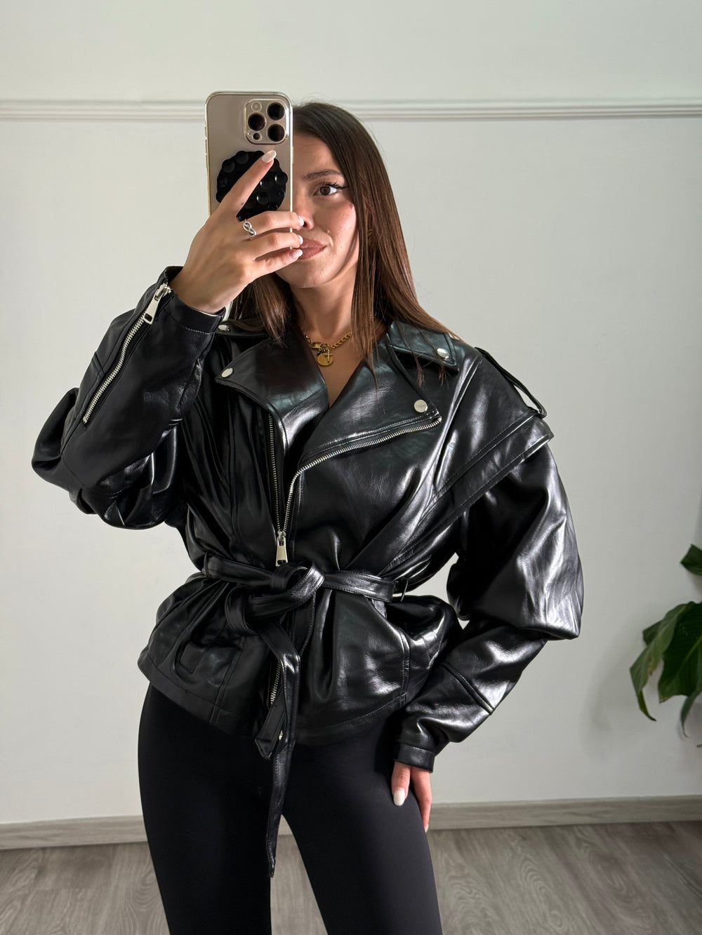 Chiodo September (6673)