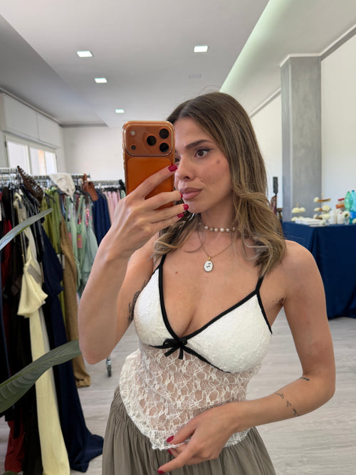 Top Luana (0659)